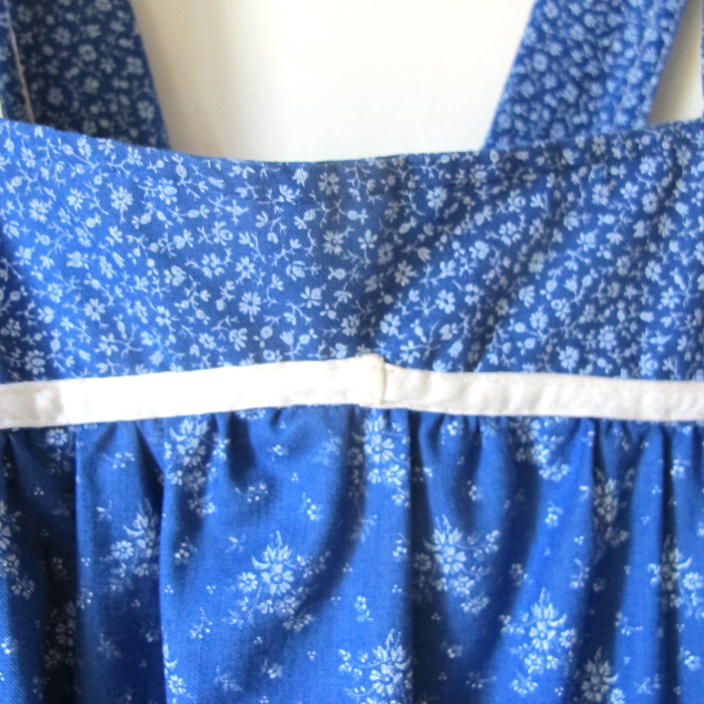 VIntage 70's French Ditsy Floral Blue cotton folk summer dress