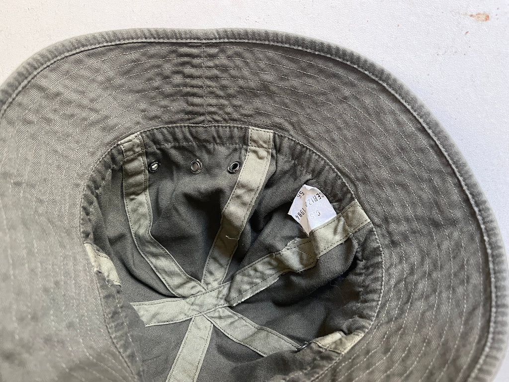 Vintage 80's French Army Kaki herringbone Cotton bucket hat