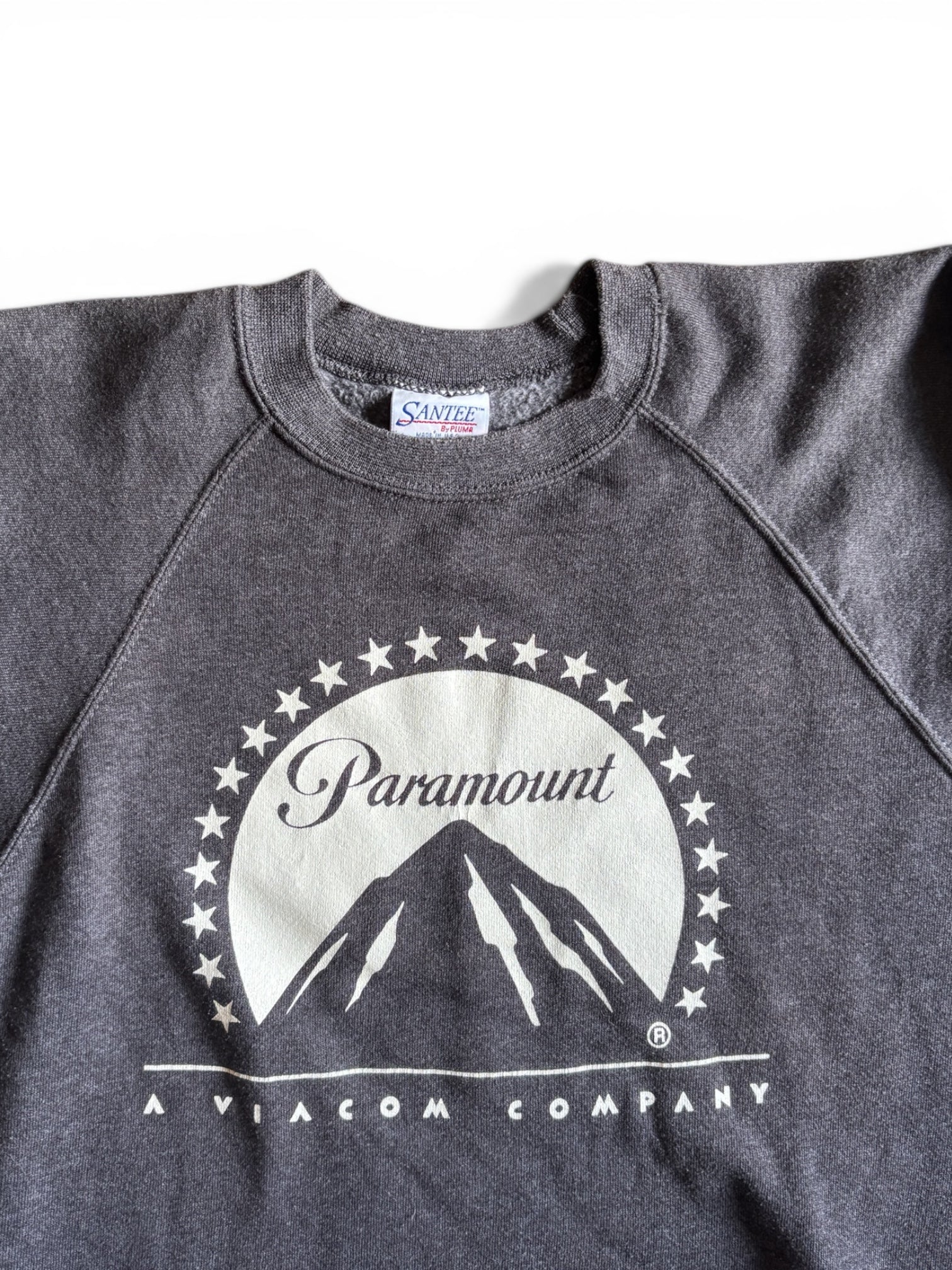 Vintage 90's Paramount Studios dark Grey Raglan Sweatshirt made in usa L