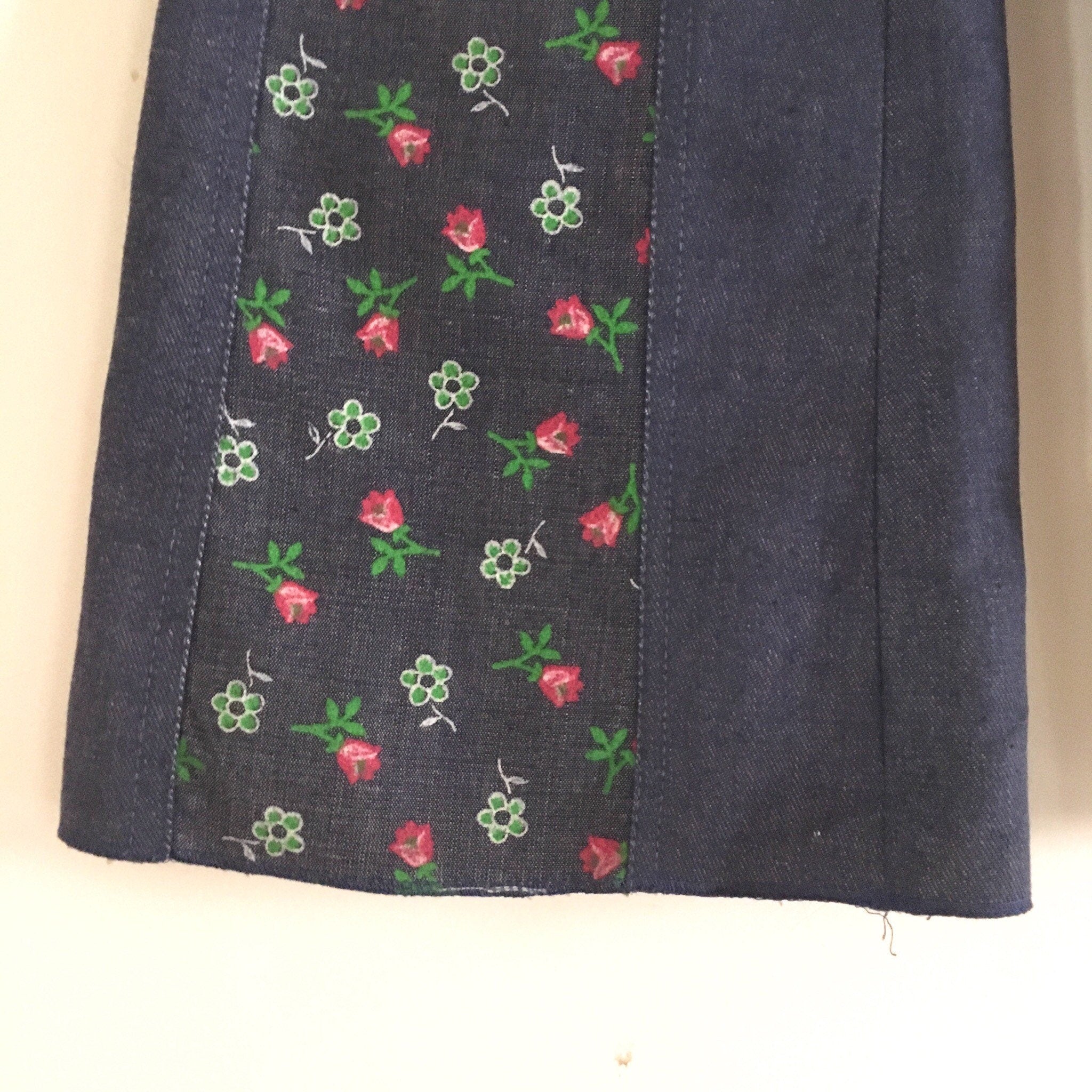 70s Vintage Kids Floral Bell Bottom Jeans • French Deadstock 4 years or 8 years