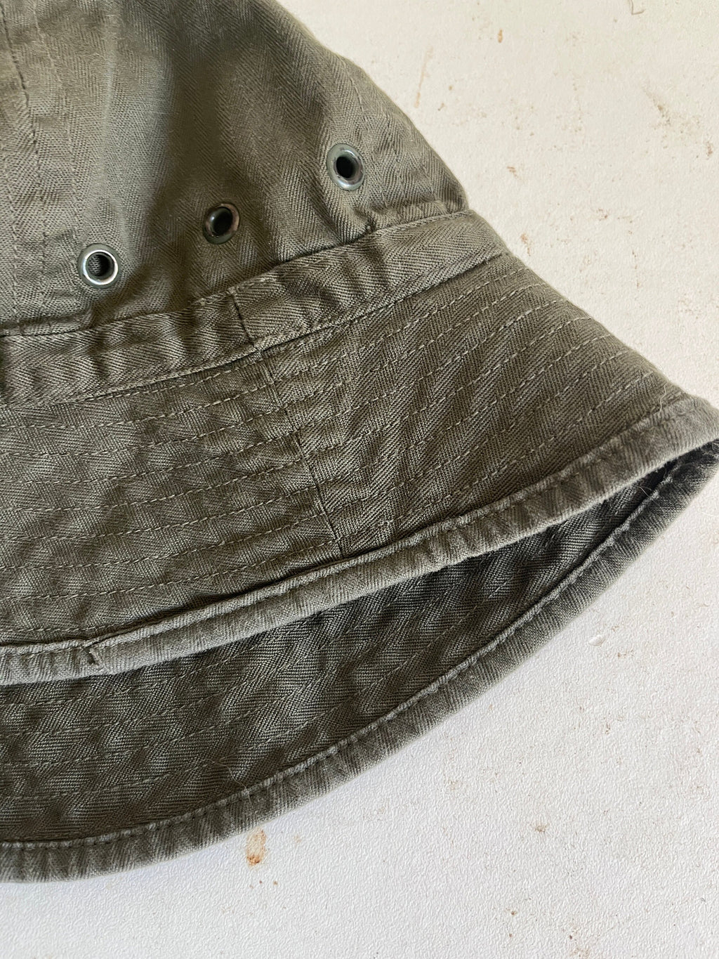 Vintage 80's French Army Kaki herringbone Cotton bucket hat