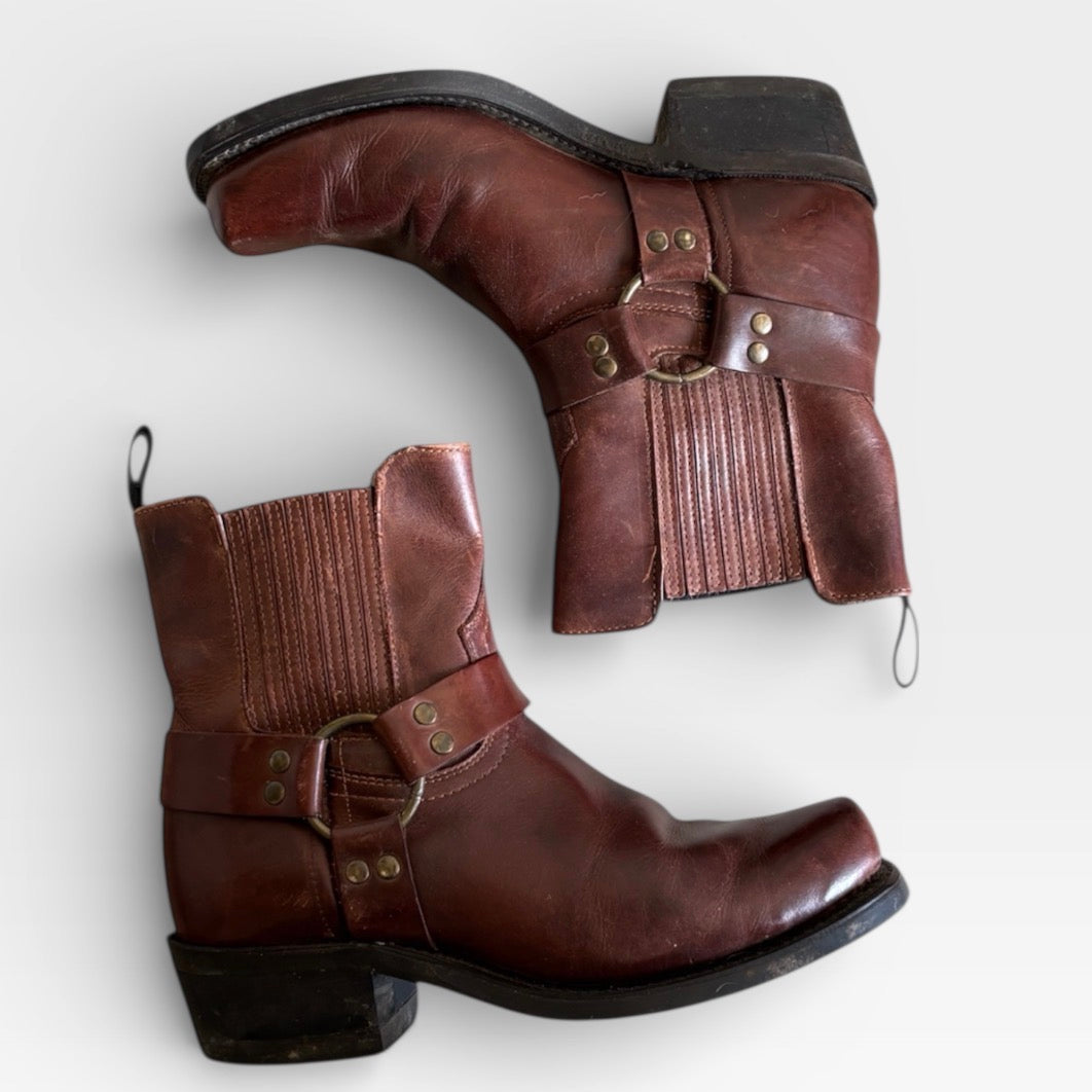 Vintage brown leather harness boots handmade in Canada 38