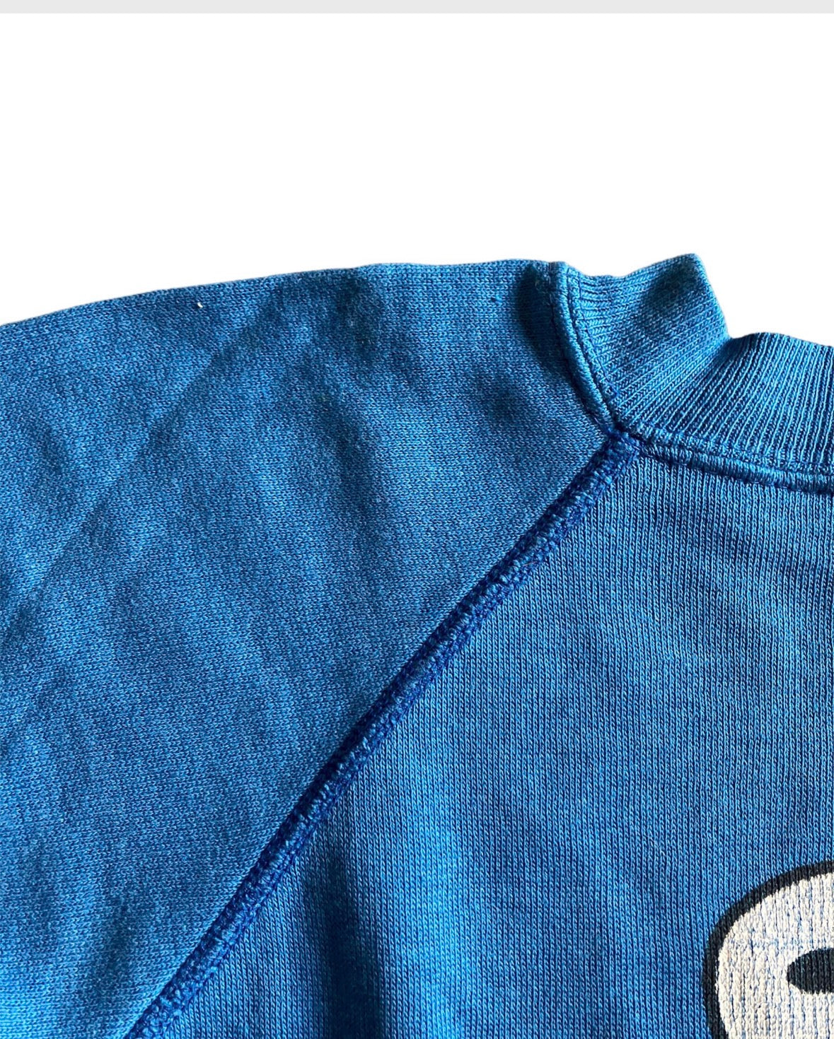 Rare 80's French Snoopy Kids raglan sweatshirt