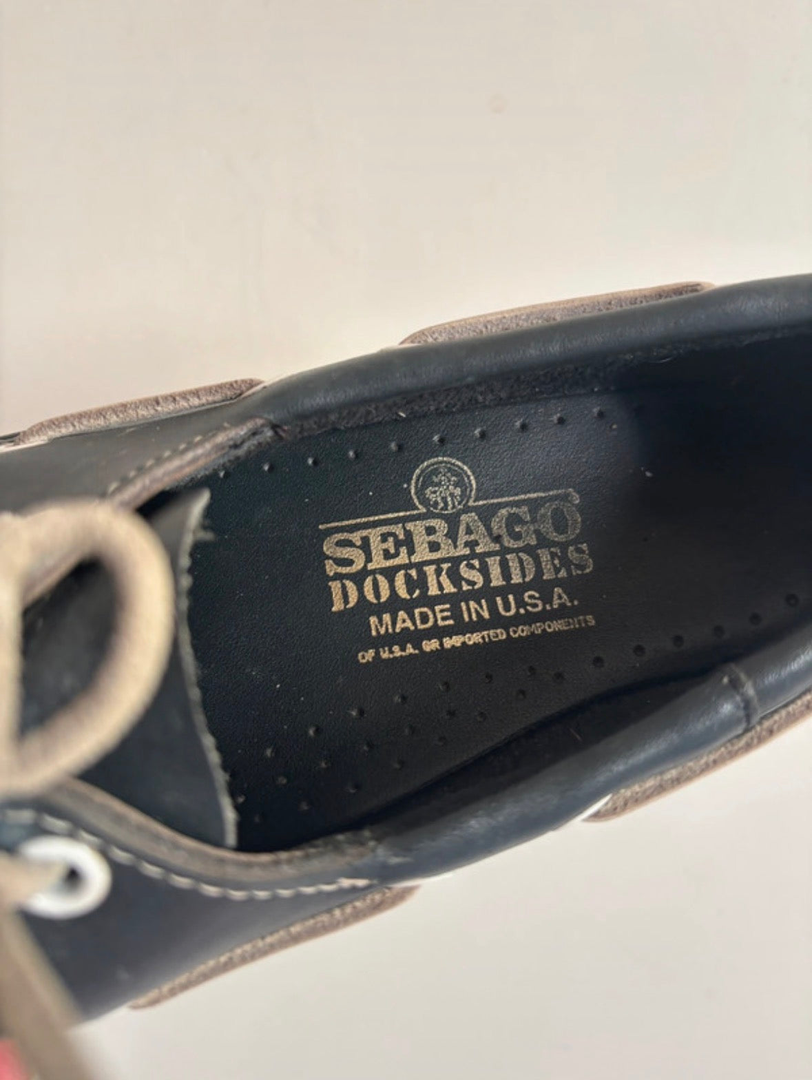 Vintage Sebago boat shoes navy Leather made in usa 6