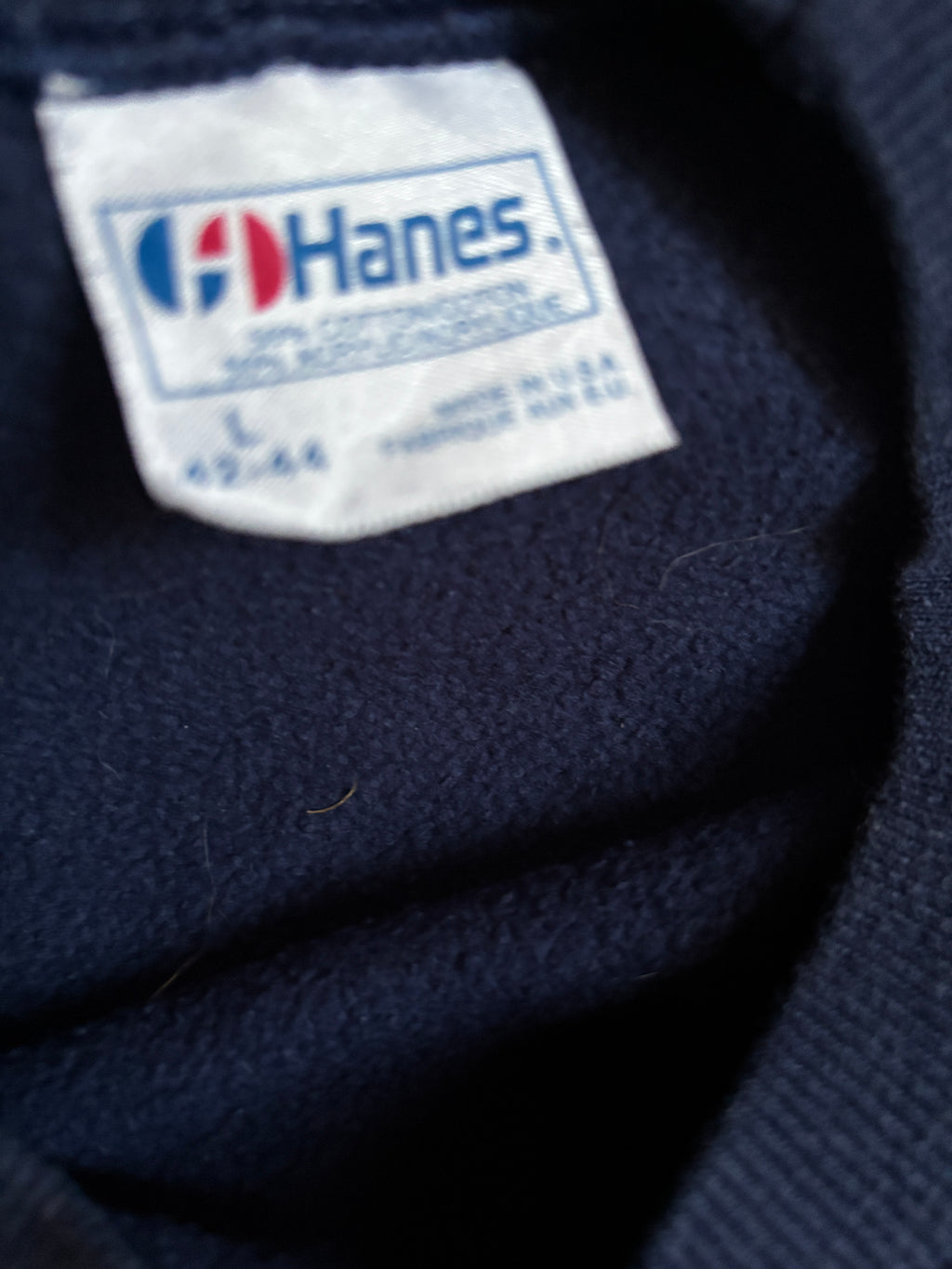 Vintage Bermuda Island Hanes navy blue sweatshirt L
