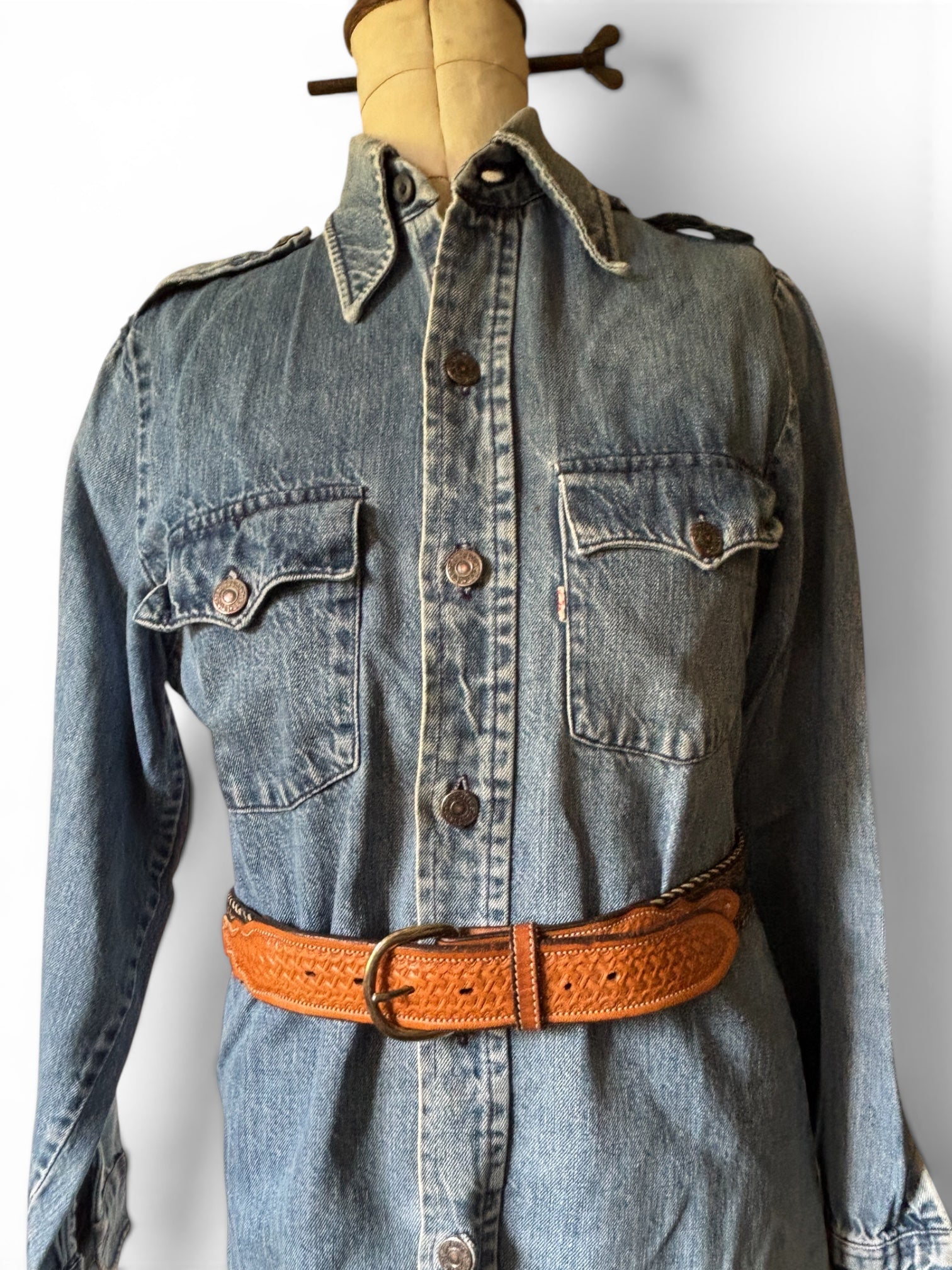 Vintage western horsehairs hand braided and tooled leather belt made in usa sz 30