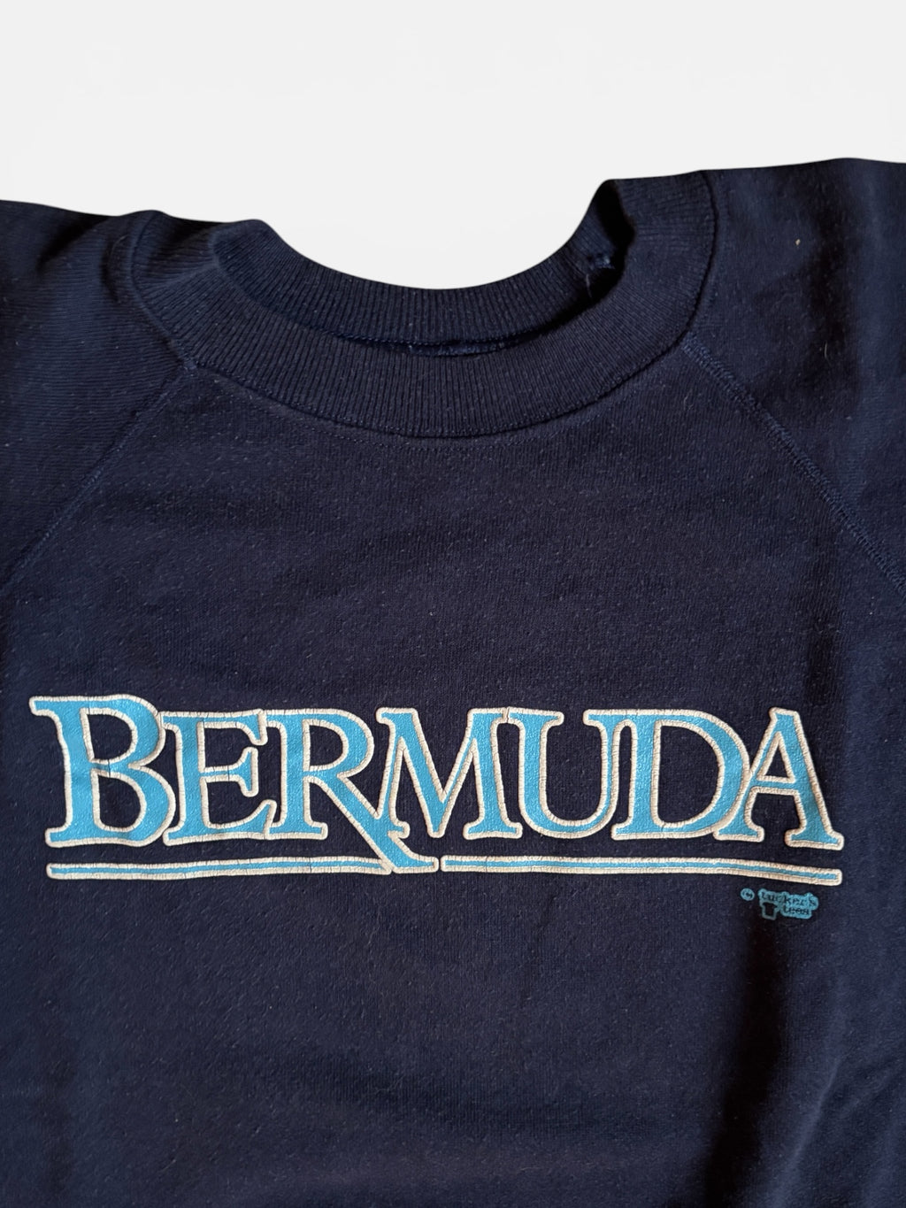 Vintage Bermuda Island Hanes navy blue sweatshirt L