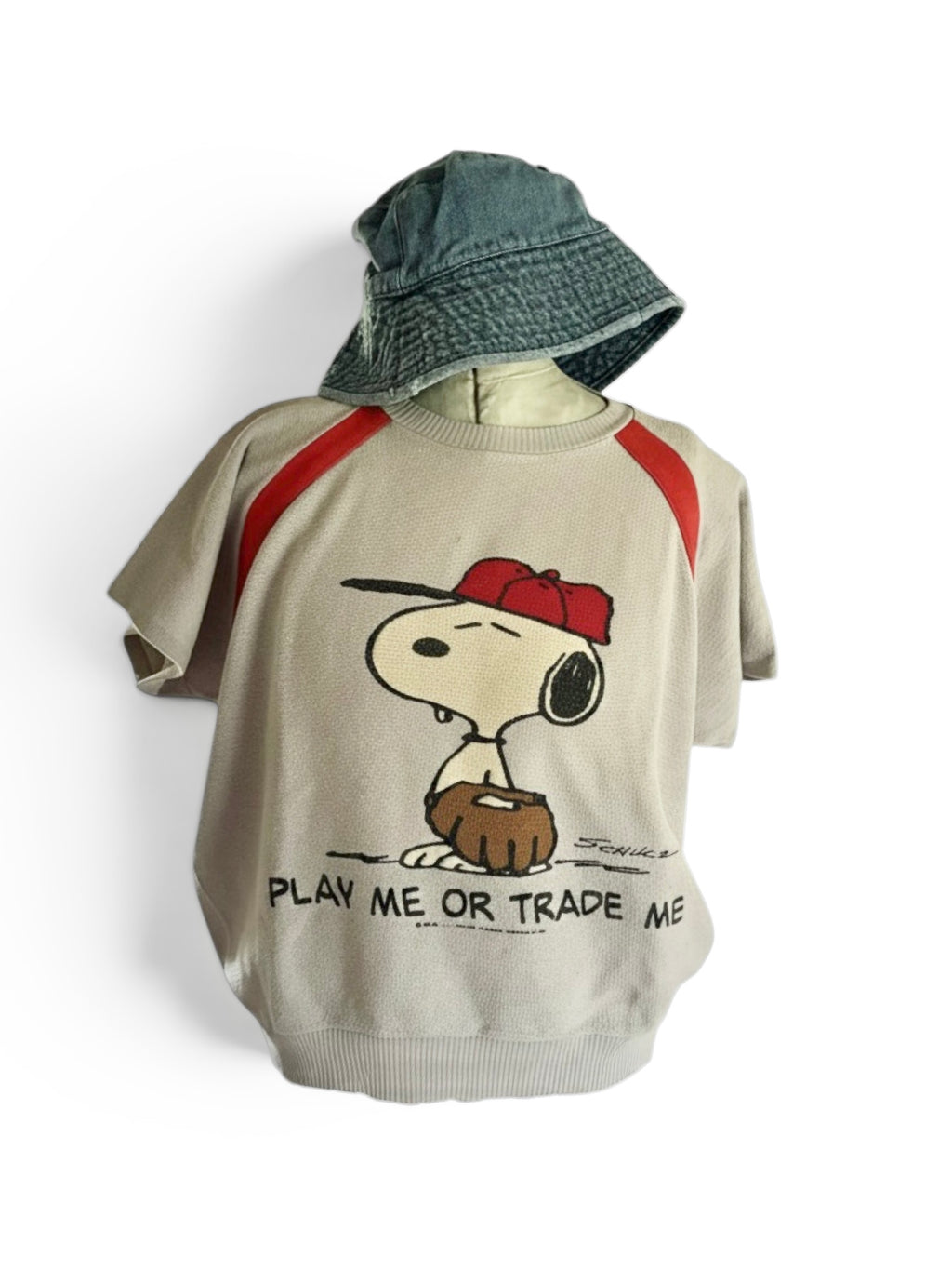 Rare Vintage 80's snoopy baseball player Raglan short sleeves top