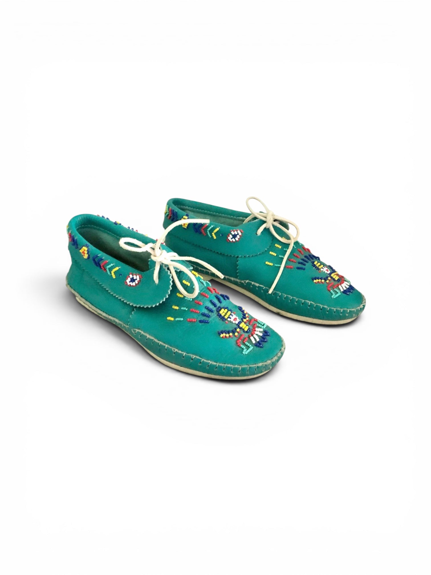 Vintage Taos leather beaded mocassins sz 39