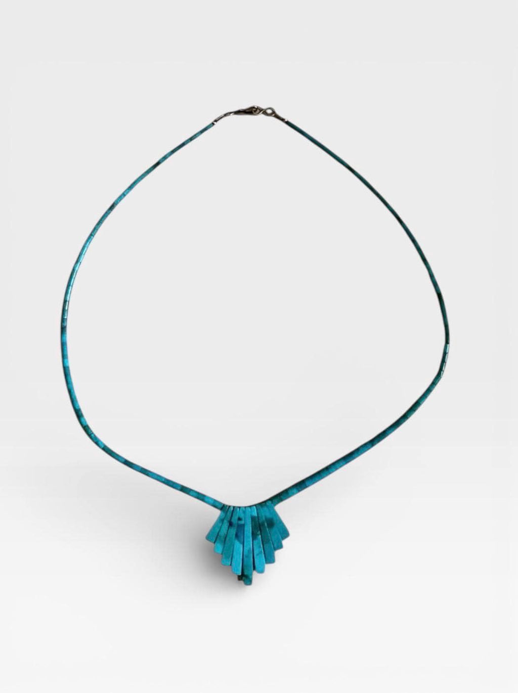 Vintage 1980s Turquoise & sterling silver native American Necklace